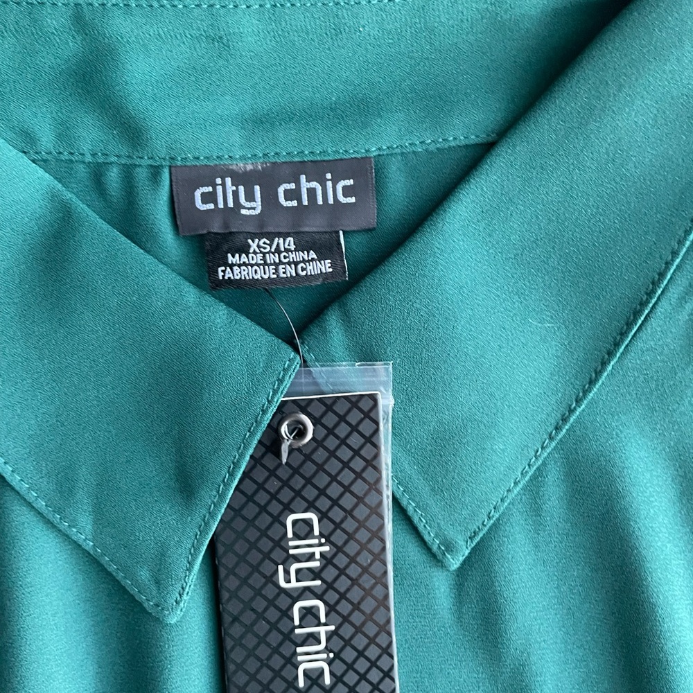 NWT City Chic Ruffle Top - Picture 5 of 6